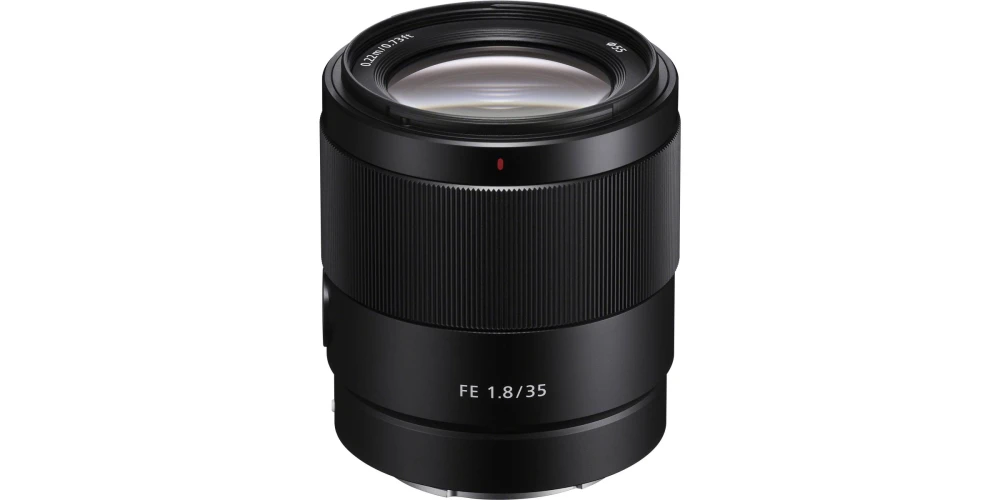 Sony FE 35mm f/1.8 Review